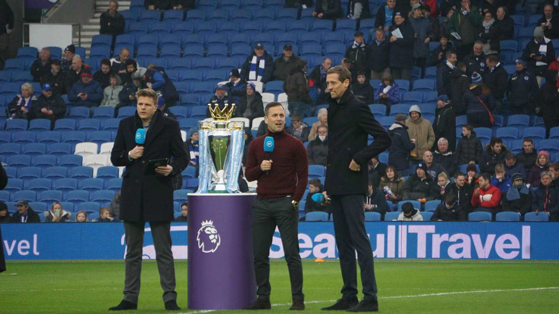 以表达他们 以表达他们